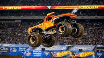 #32 – Kayla Blood discusses Monster Jam, ATV racing, MMA, and